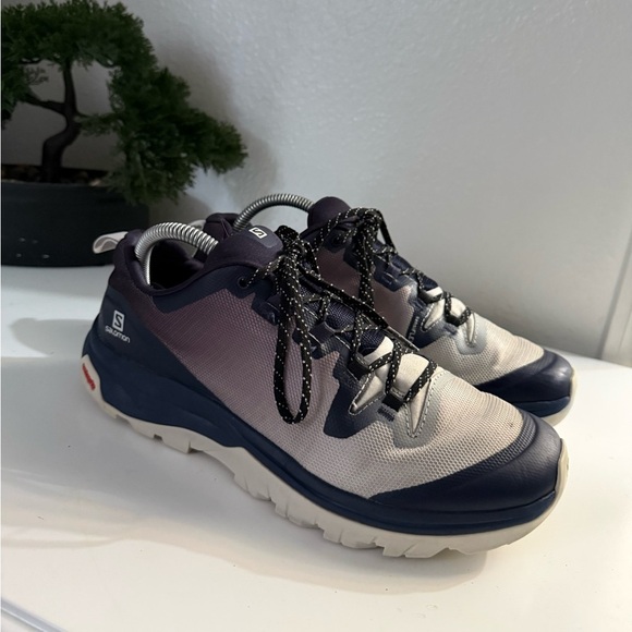 Salomon Navy and Cream Athletic Shoes - Picture 7 of 7
